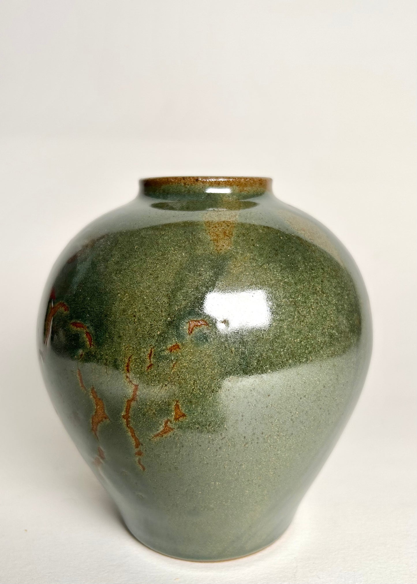 Jade Crawl Vase.