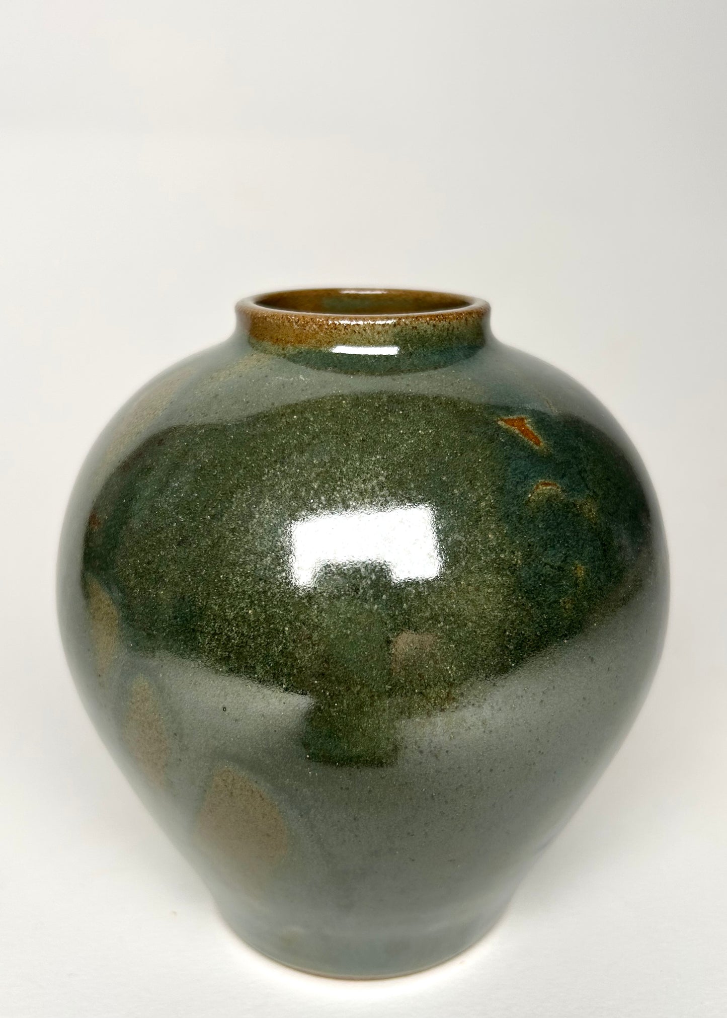 Jade Crawl Vase.