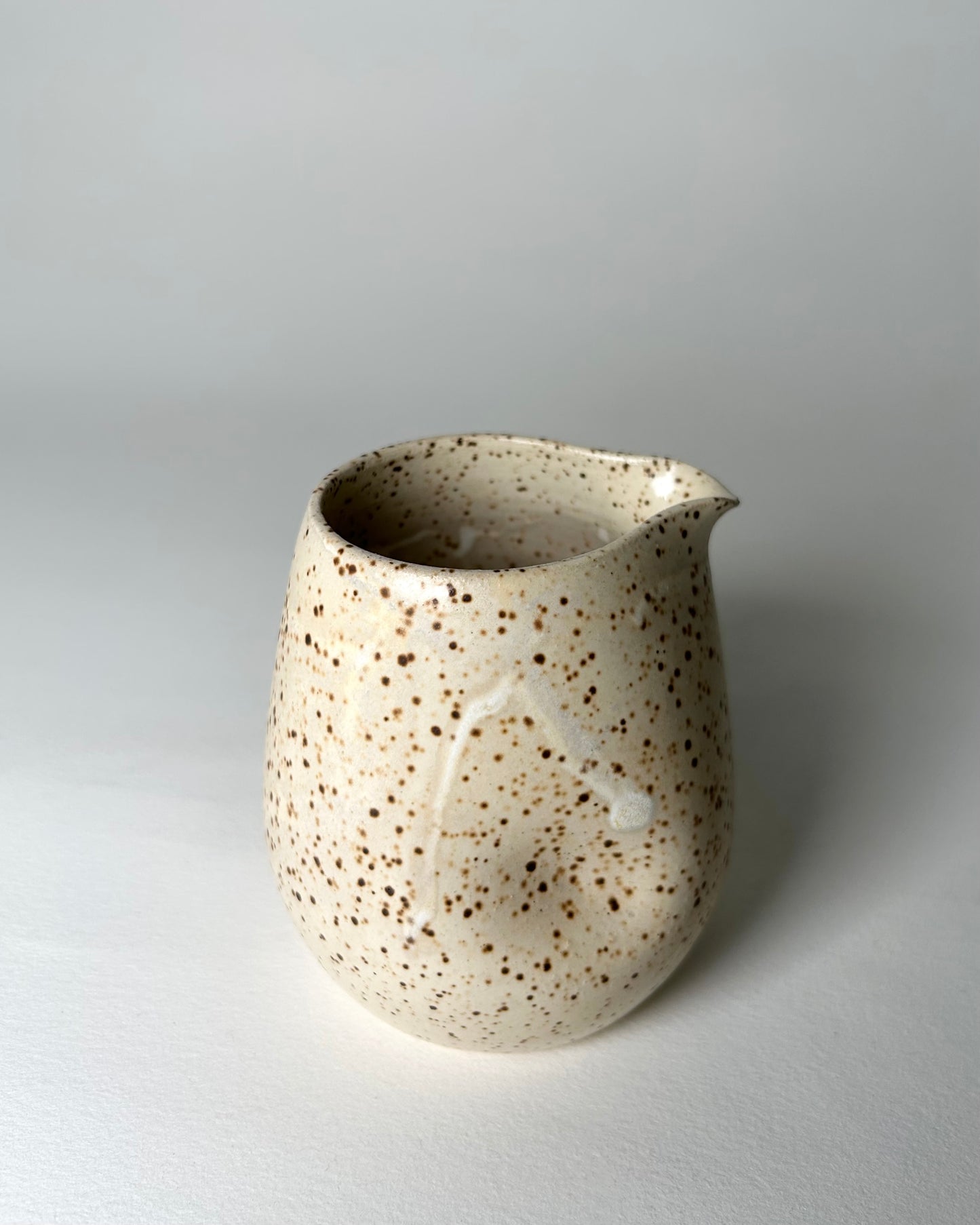 Speckled Pouring Bird.